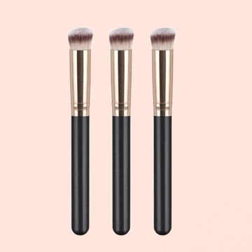 High-Quality Makeup Brushes – Comfort, Control & Elegance